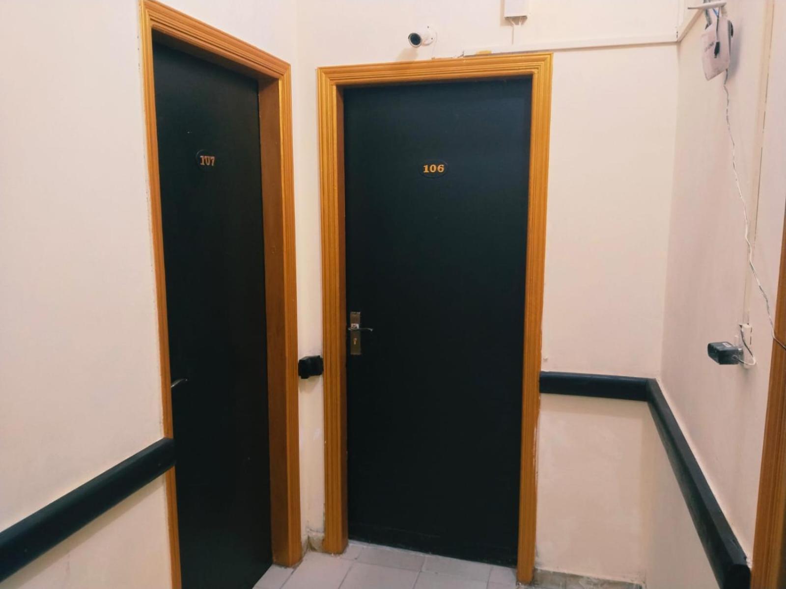 Shahzad Hotel Rawalpindi Bagian luar foto