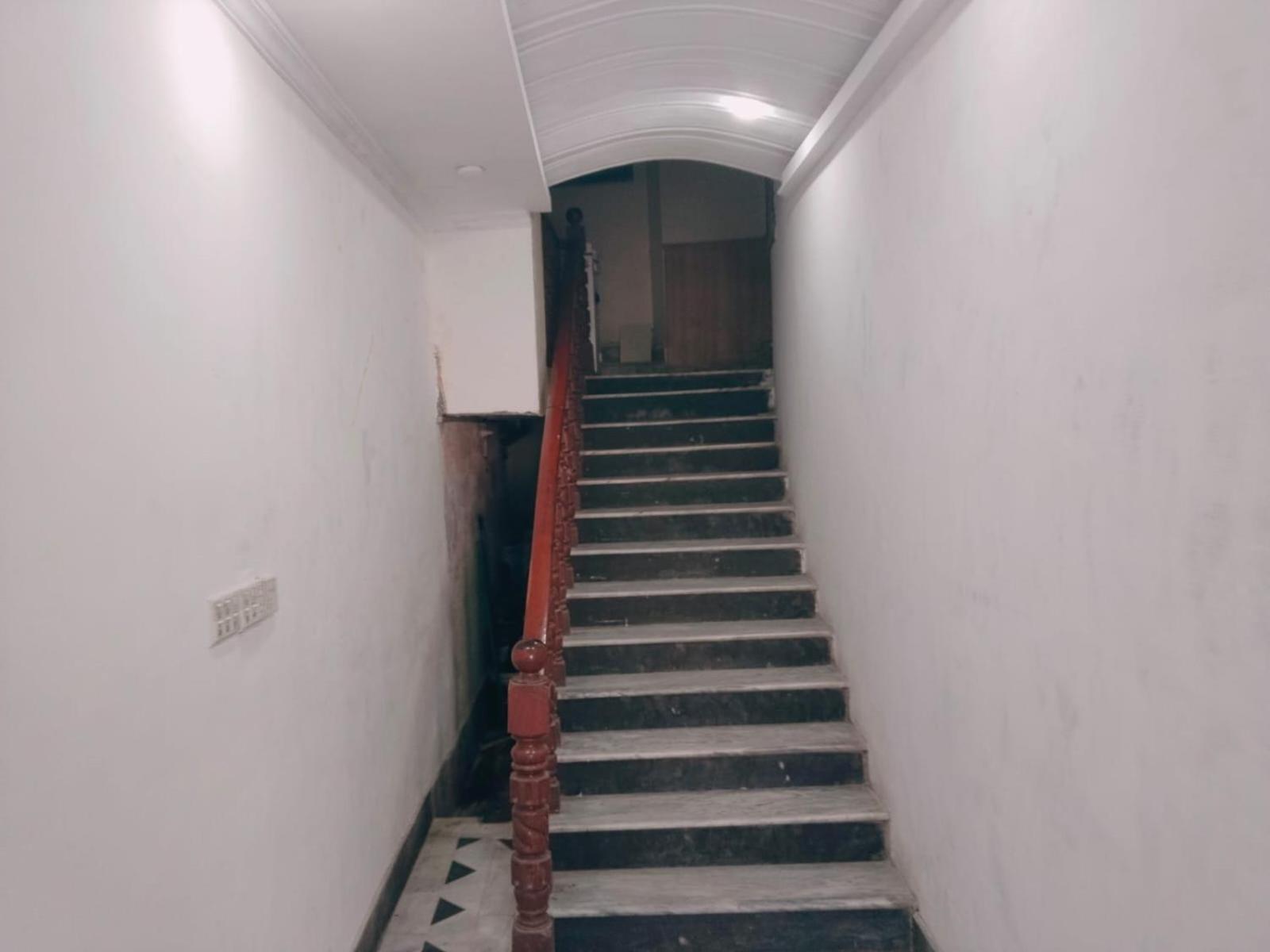 Shahzad Hotel Rawalpindi Bagian luar foto